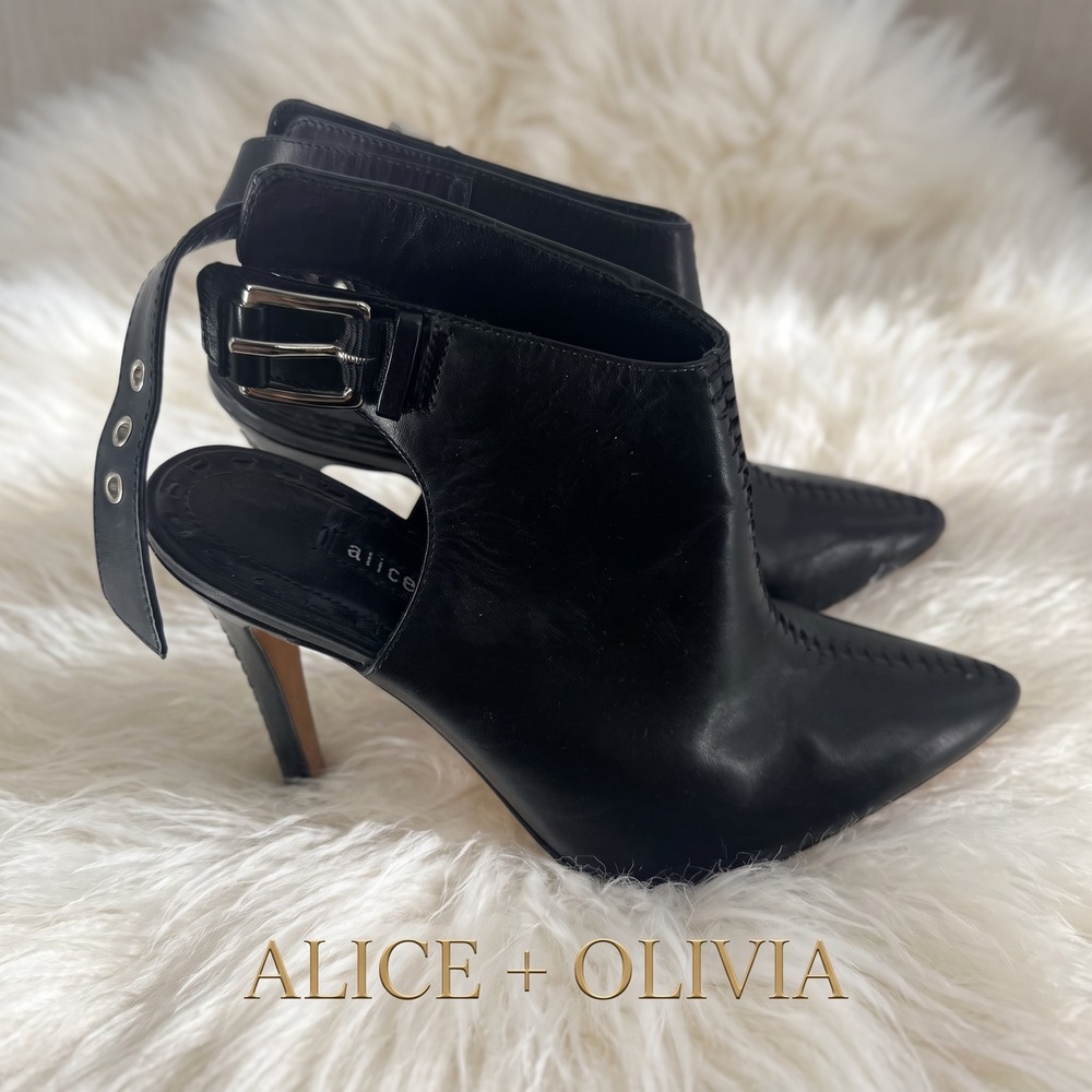 Alice + Olivia Black Leather Pointed Toe Cutout Ankle Buckle Booties Size 37